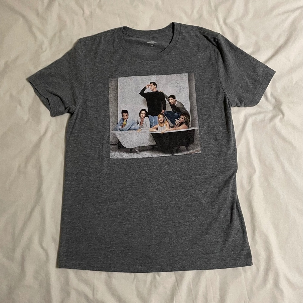 Medium Old Navy "Friends" T-Shirt. Gray with graphic.